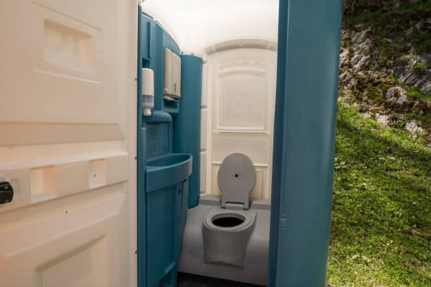 Portable Toilet Options We Offer in Belville, NC